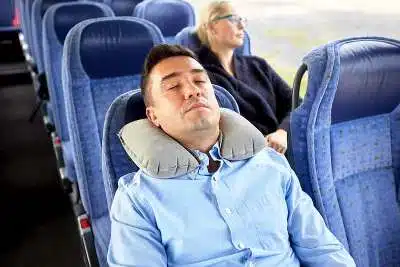 mejor almohada de viaje